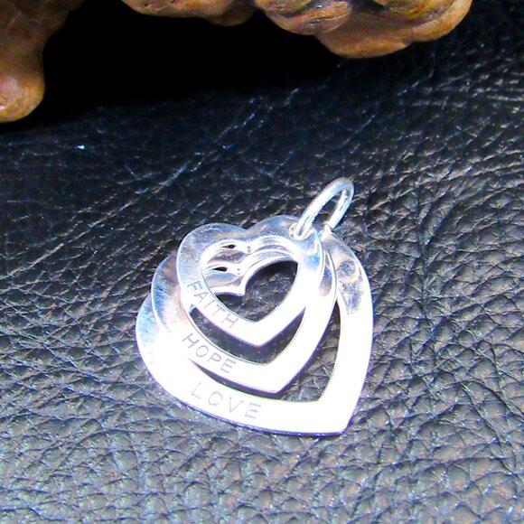 Solid 925 Sterling Silver Faith Love Hope Pendant, Heart Pendant, 3 Hearts Charm - Picture 4 of 11